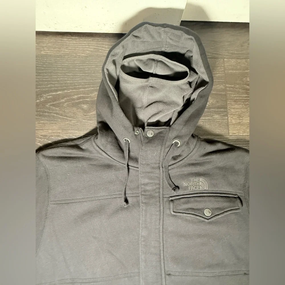 The North Face Charcoal Hooded Winter Jacket Size L
